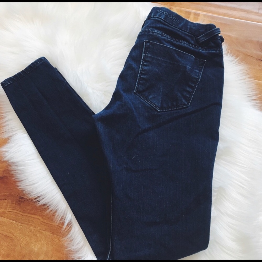 Vigoss Dark Wash Skinny Jeans.